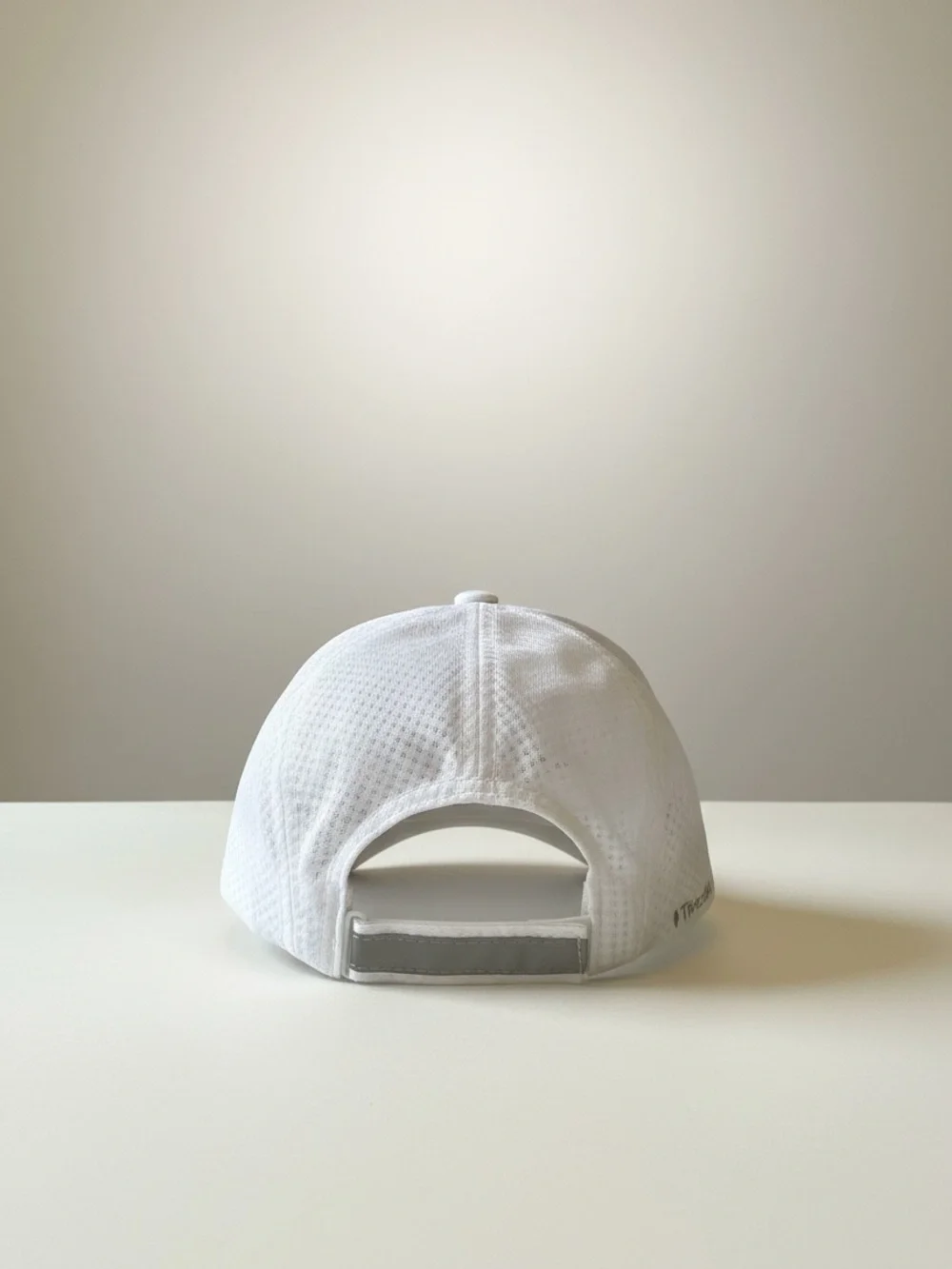 Men's Lightweight White Mesh Baseball Cap